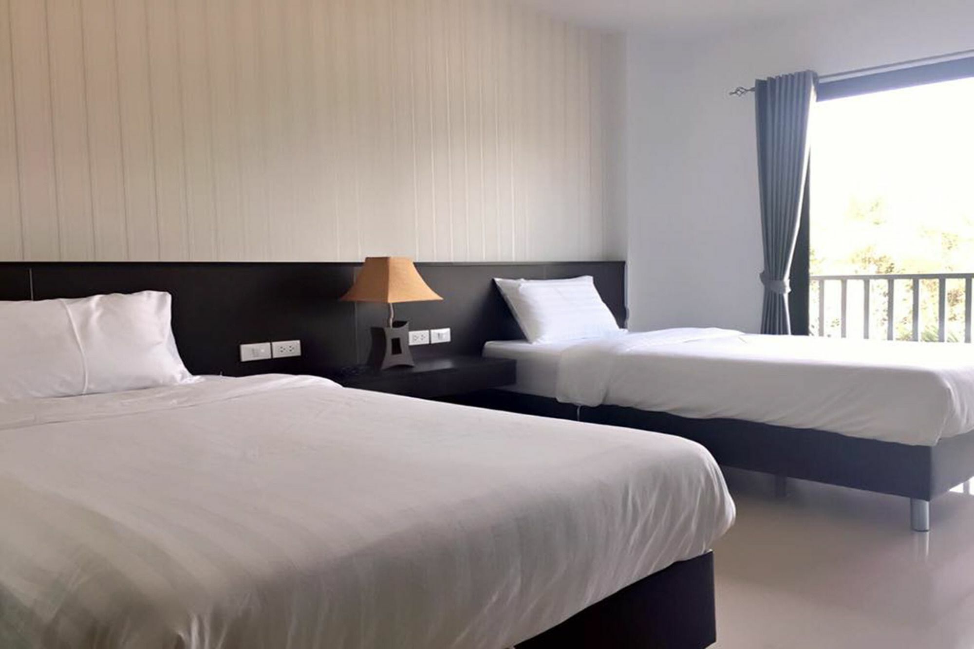 Trimm Hotel Chanthaburi Exterior photo