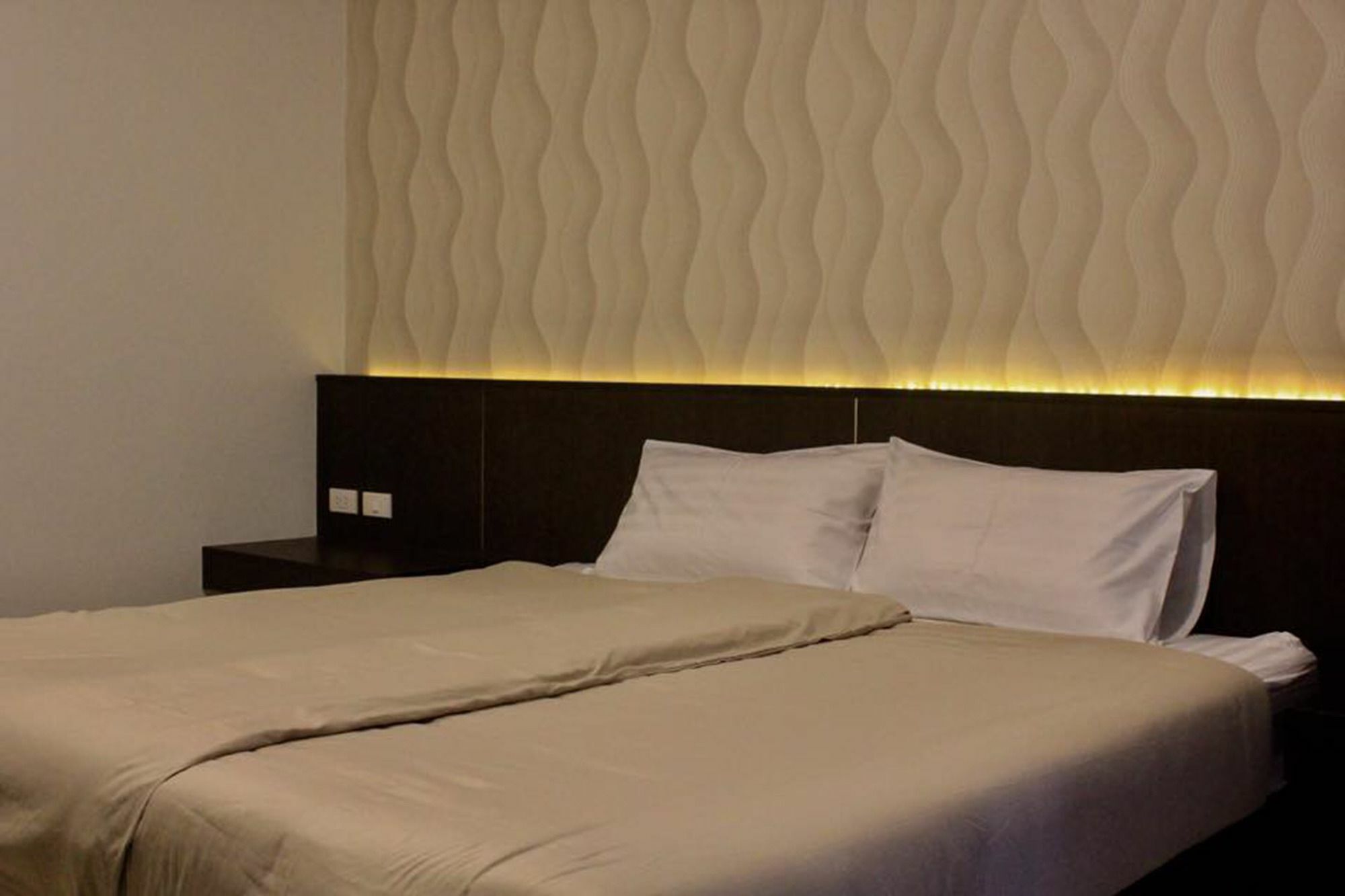 Trimm Hotel Chanthaburi Exterior photo