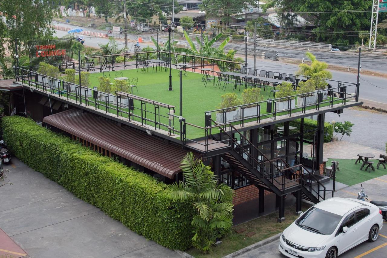 Trimm Hotel Chanthaburi Exterior photo